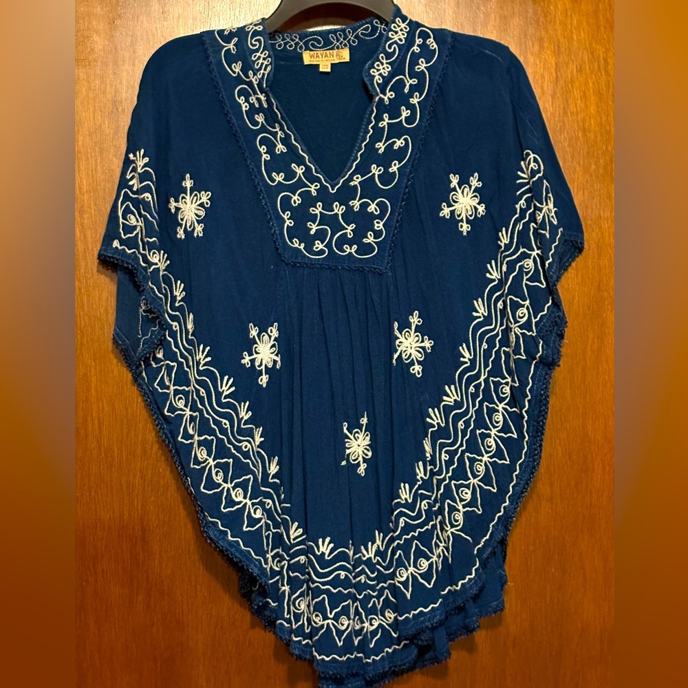 Wayan Embroidered Shaw NWOT